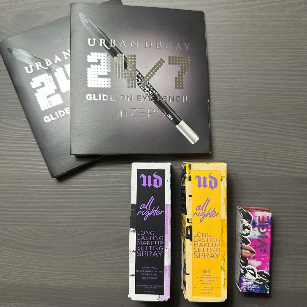 Urban Decay Makeup Bundle – Eyeliner, Setting Spray & Lipstick